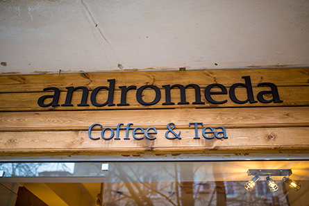 3D брандиране на Andromeda Coffee & Tea